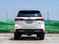 TOYOTA FORTUNER 2.8 V TRD Sportivo ll Black Top 2WD ปี 2019 รูปที่ 2
