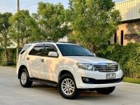 2012 TOYOTA FORTUNER 2.7V เบนซิน รูปที่ 2