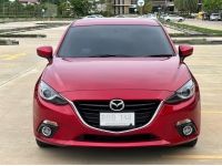 Mazda3 2.0 S Sport 5ประตู สีแดง  ปี2015 มือเดียวป้ายแดง รูปที่ 2