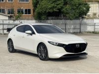 Mazda 3 2.0 SP Hatchback ปี 2020 สีขาว รูปที่ 2