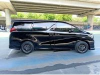 2017 Toyota ALPHARD 2.5 HV 4WD รถตู้MPV ติดต่อโชว์รูมด่วนที่นี่ รูปที่ 2
