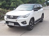 Toyota Fortuner 2.8 TRD Sigma4 4WD Black Top ปี 2019 รูปที่ 2