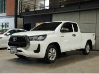 2022 Toyota Hilux Revo 2.4 SMARTCAB Z Edition Mid Pickup AT รูปที่ 2