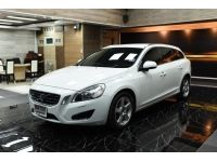 Volvo V60 ปี 2014 ไมล์ 90,000 Km รูปที่ 2