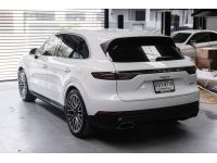 Porsche Cayenne 3.0 E-Hybrid 4WD ปี 2019 ไมล์ 40,000 Km รูปที่ 2