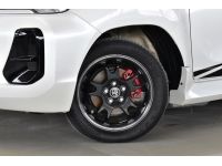 TOYOTA HILUX REVO 2.8 GR SPORT ปี 2022 ไมล์ 18,xxx Km รูปที่ 2