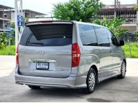 Hyundai H-1 2.5 DELUXE 2017 รูปที่ 2