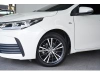 TOYOTA Corolla ALTIS 1.8E AT ปี 2019 จดปี 2020 สีขาว รูปที่ 2