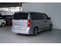 HYUNDAI H1 2.5 ELITE AT ปี 2017 จด 2018 รถสวย มือเดียว รูปที่ 2