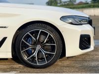 ไมล์แท้ 70,000 กม. BMW 530e M Sport LCI G30 2022 จด 2023 รูปที่ 2