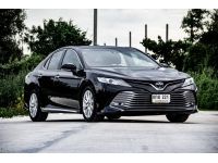 TOYOTA CAMRY, 2.5 HV PREMIUM Minor Change ปี 2018 รถหรู สภาพสวบ ดูแลถึง รูปที่ 2