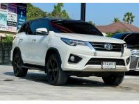 2017 TOYOTA FORTUNER 2.8 TRD SPORTIVO 4WD สีขาว ไมล์แท้ 137,670 km. รูปที่ 2