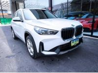 2023 BMW X1 1.5 sDrive18i สีขาว เลขไมล์เพียง 29,XXX KM รูปที่ 2