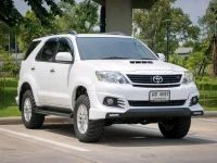 TOYOTA FORTUNER 3.0 V 4WD เกียร์ออโต้ ปี 2012 รูปที่ 2