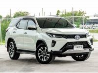 2022 TOYOTA FORTUNER LEADER 2.4V รูปที่ 2