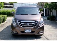 โทร.0922639576 เอ๋ Hyundai H1 2.5 Deluxe  ดีเซล  ออโต้   ปี2013 จด2015  น้ำตาล  ไมล์ 1xx,xxx กม รูปที่ 2