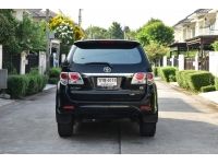 TOYOTA Fortuner 3.0V ขับ2 ดีเซล เกียร์AT ปี 2012 สีดำ ไมล์10x,xxx Km. รถสวย พร้อมขับ รูปที่ 2