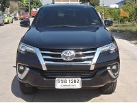 Toyota Fortuner 2.8 Sigma4 4WD ปี 18จด19 รูปที่ 2