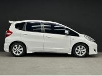 Honda Jazz GE 1.5 SV  ปี 2012 วิ่ง 200,000 km. รูปที่ 2