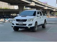 ขายรถ Toyota Vigo CHAMP 2.5E  Prerunner 4 ประตู ปี 2013 สีขาว เกียร์ออโต้ รูปที่ 2