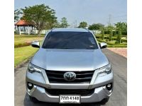 Toyota Fortuner รุ่น 2.4 V auto ไมล์ 80,000 กม. ฟรีดาวน์ สดพร้อมโอน รูปที่ 2