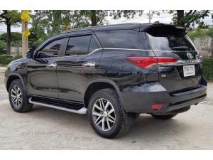 ขาย TOYOTA FORTUNER ปี 2018 สีดำ 2WD เครื่อง 2.8 วิ่ง 35,000 กิโล เข้าศูนย์ตลอด รถไม่เคยชน ไม่เคยทำสี ผู้หญิงขับเองรับส่งลูก เจ้าของขายเองค่่ะ ขาย 1,255,000.- (ไม่รวมทะเบียน) รูปที่ 3