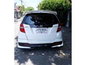 - HONDA JAZZ 1.5S(AS) เกียร์ออโต้ ปี2015 สนใจติดต่อ 0813116505 รูปที่ 3