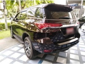 TOYOTA  FORTUNER 2.4V ปี 2015 รูปที่ 3