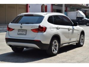 BMW X1 2.0 E84  sDrive18i SUV AT รูปที่ 3