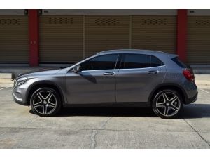 Mercedes-Benz GLA200 1.6 W156 ( ปี 2016 ) รูปที่ 3