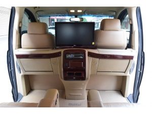 Hyundai Grand Starex 2.5 ( ปี 2011 ) VIP Wagon AT รูปที่ 3
