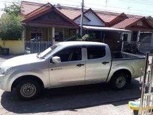 ขาย รถกะบะ ISUZU D-MAX 4 ประตู 1.9 Hi-Lander Z ปี2016 รูปที่ 3