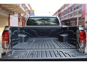 Toyota Hilux Revo 2.4 SMARTCAB Prerunner ( ปี 2017 ) G Pickup AT รูปที่ 3