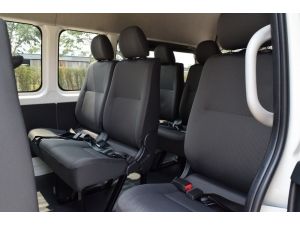 Toyota Hiace 3.0 COMMUTER (ปี2019) D4D Van AT รูปที่ 3