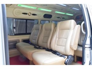 Toyota Hiace 2.5 COMMUTER (ปี 2011) D4D Van MT รูปที่ 3