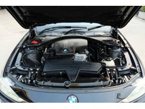 2012 BMW 320i 2.0 F30 รูปที่ 3