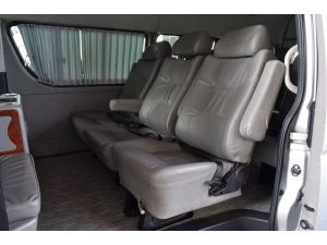 Toyota Hiace 2.5 COMMUTER ( ปี2013 ) D4D Van MT รูปที่ 3