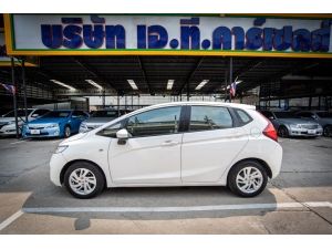 2016 Honda Jazz 1.5 V i-VTEC Hatchback AT รูปที่ 3