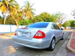 Benz e200 ngt ปี2010 w211เครื่องฝาดำร่องตัวสุดท้ายก่อนเปลี่ยนโฉม รูปที่ 3