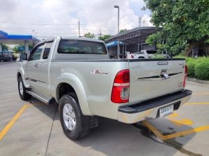 TOYOTA HILUX VIGO SMART CAB 2.5 E.PRE.VN TURBO เกียร์ MT ปี2012 รูปที่ 3