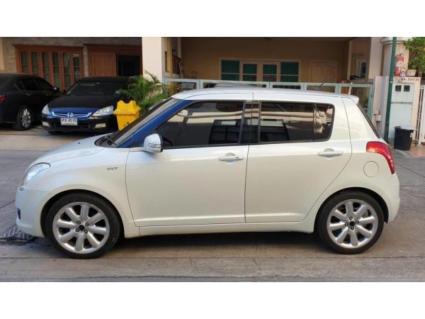 Suzuki Swift ปี 2011 GL 1.5 รูปที่ 3