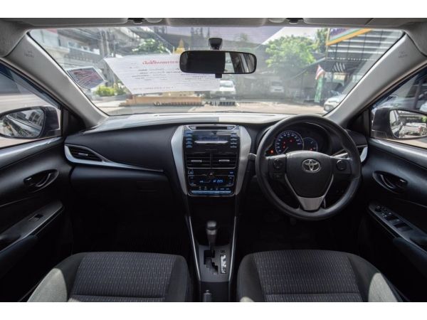 2017 Toyota Yaris Ativ 1.2 (ปี 17-21) E Sedan AT รูปที่ 3