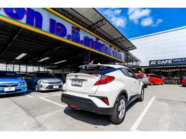 Toyota C-HR 1.8 MID ปี 2018 เกียร์ A/T ราคา 749,000-. รูปที่ 3