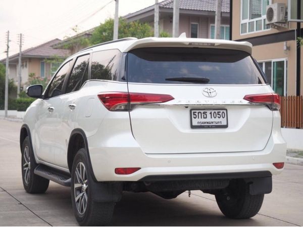 FORTUNER 2.4 V ปี 2016 รูปที่ 3