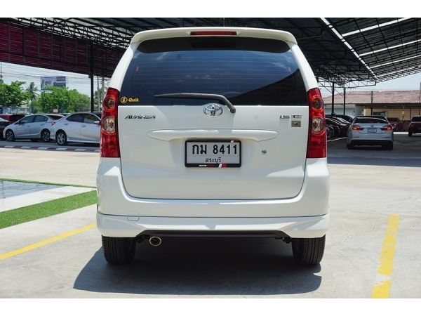 TOYOTA AVANZA 1.5E VVT-i AT ปี2011 สีขาว รูปที่ 3