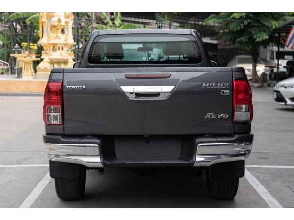 2017 Toyota Hilux Revo 2.4 SMARTCAB Prerunner E Pickup AT รูปที่ 3