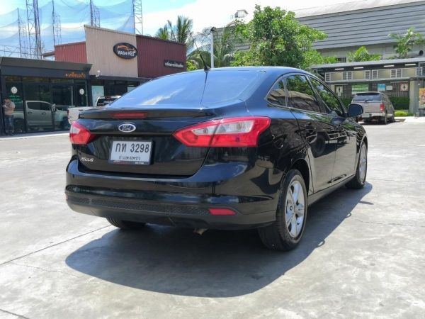 สดผ่อน ได้หมดจ้า FORD FOCUS 1.6 SEDAN 2015 AT รูปที่ 3