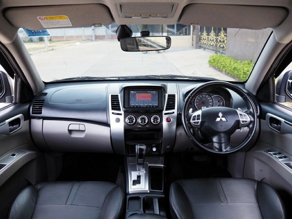 MITSUBISHI PAJERO SPORT 3.0 V6 GT NAVI ปี 14 รูปที่ 3