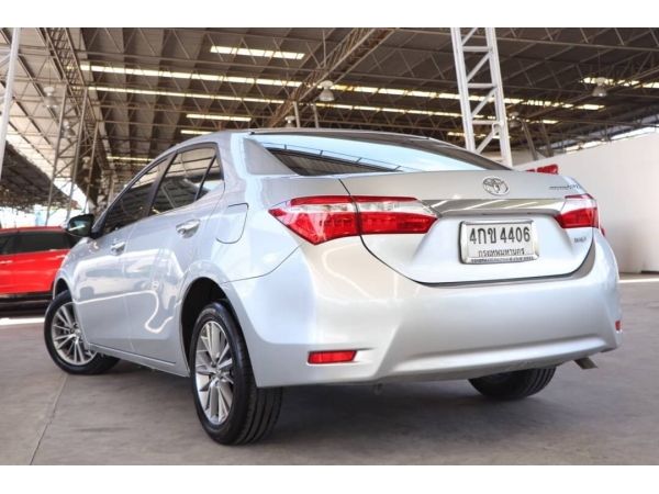 ปี2015  toyota altis 1.6g รูปที่ 3