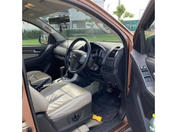 ขาย ISUZU MU-X 3.0 2WD NAVIGATOR   ปี13 รูปที่ 3